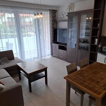 Apartament Wanda z tarasem widokowym na jezioro * Charzykowy